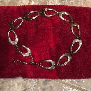 Silver chain link belt